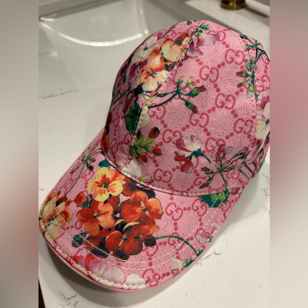 Gucci Hat Medium